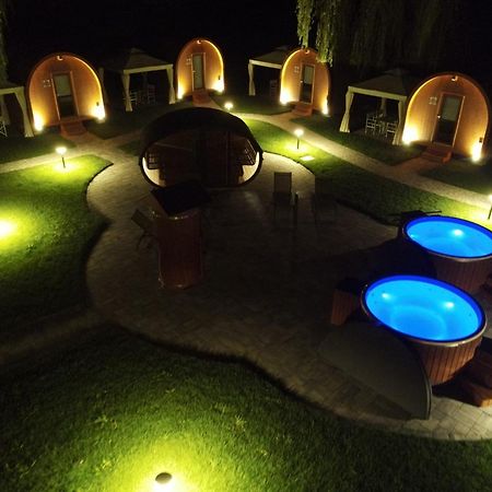 Vicolungo Glamour Lodge & Spa - Free Spa Hot Tub E Sauna Екстериор снимка