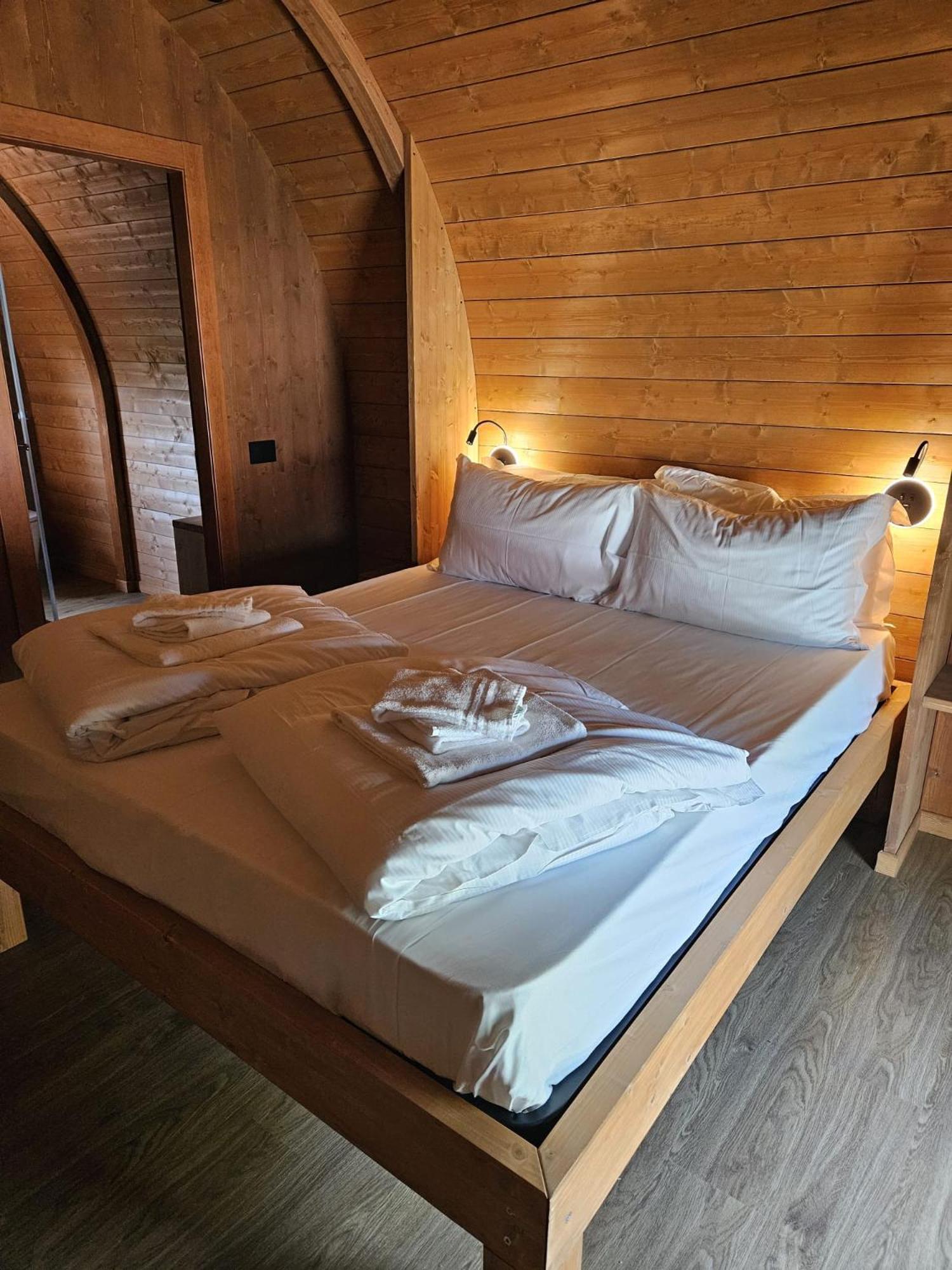 Vicolungo Glamour Lodge & Spa - Free Spa Hot Tub E Sauna Екстериор снимка