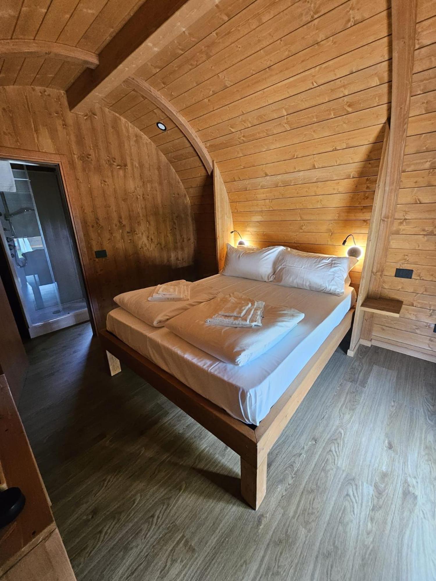 Vicolungo Glamour Lodge & Spa - Free Spa Hot Tub E Sauna Екстериор снимка