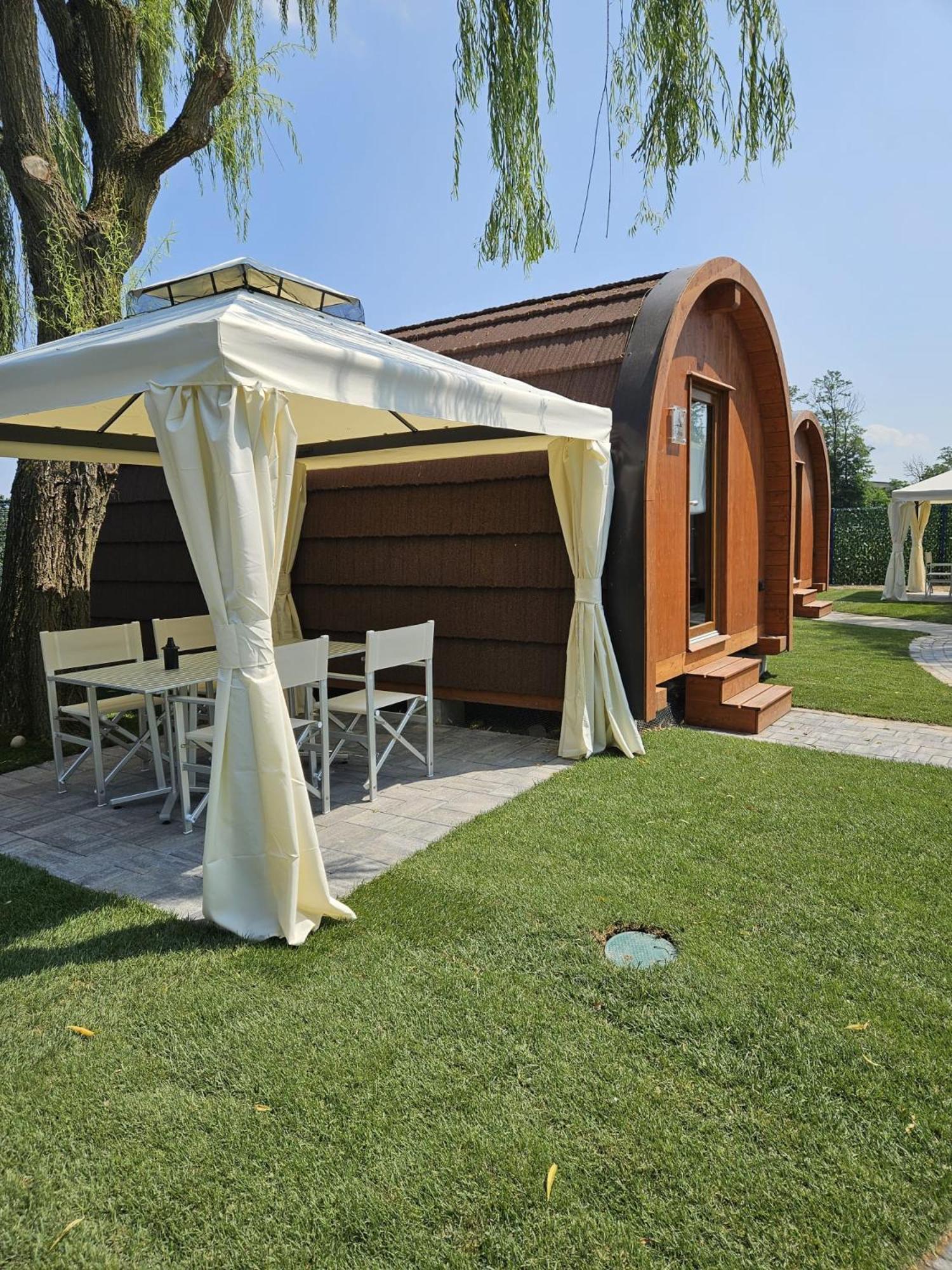 Vicolungo Glamour Lodge & Spa - Free Spa Hot Tub E Sauna Екстериор снимка