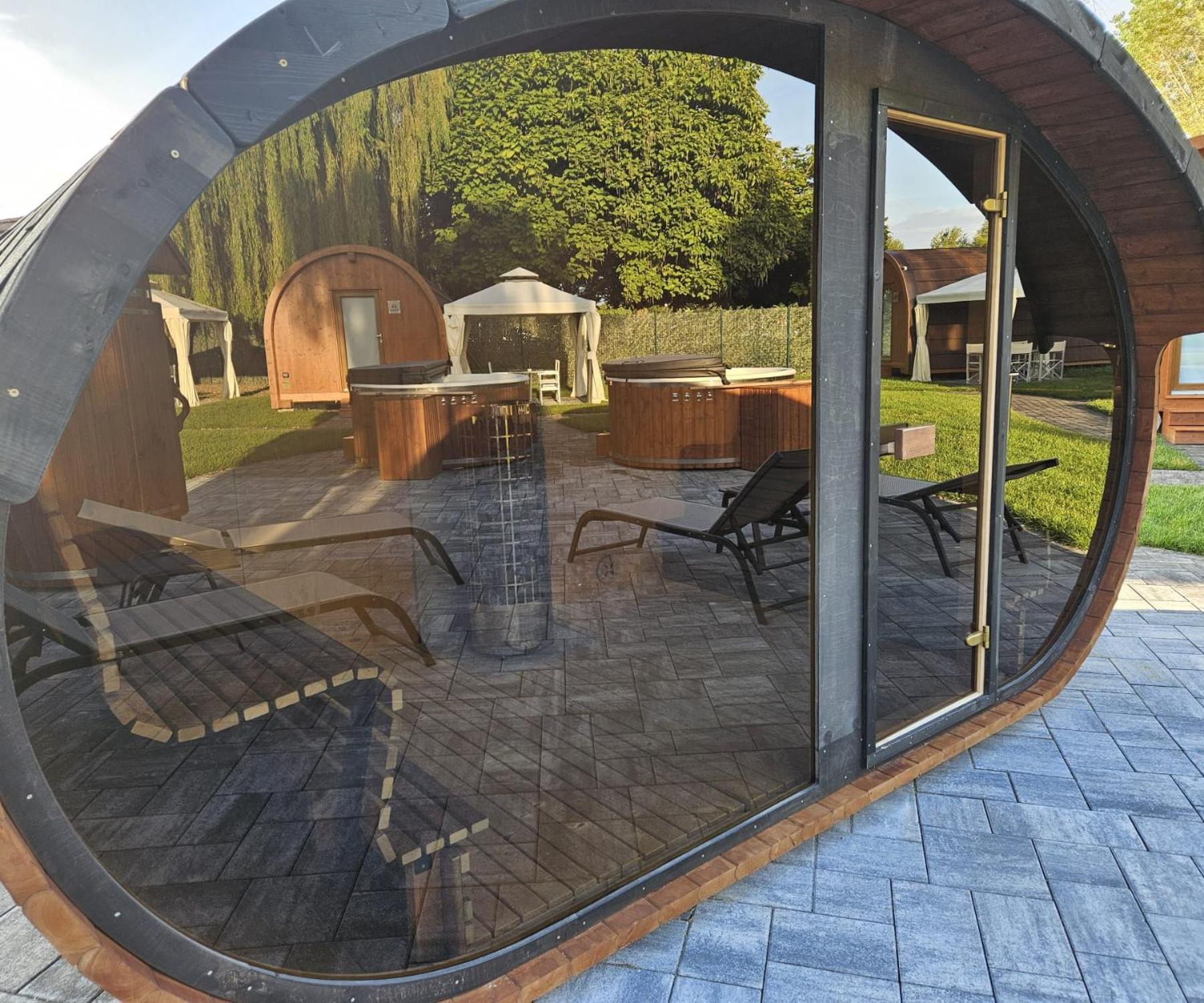 Vicolungo Glamour Lodge & Spa - Free Spa Hot Tub E Sauna Екстериор снимка
